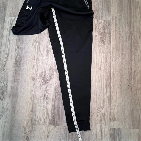 Under Armour Black Athletic Pants Size YXL - Picture 7 of 8